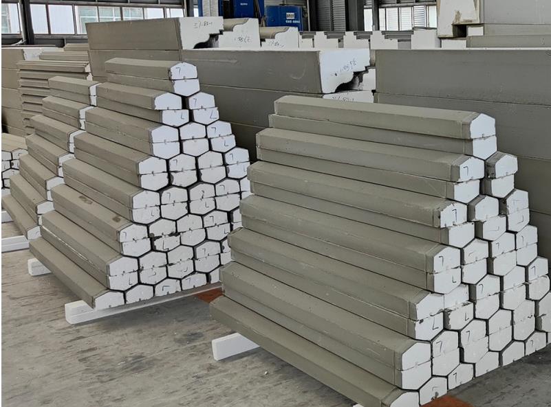 【eps構(gòu)件廠家】EPS構(gòu)件：打造高效、環(huán)保的建筑裝飾品