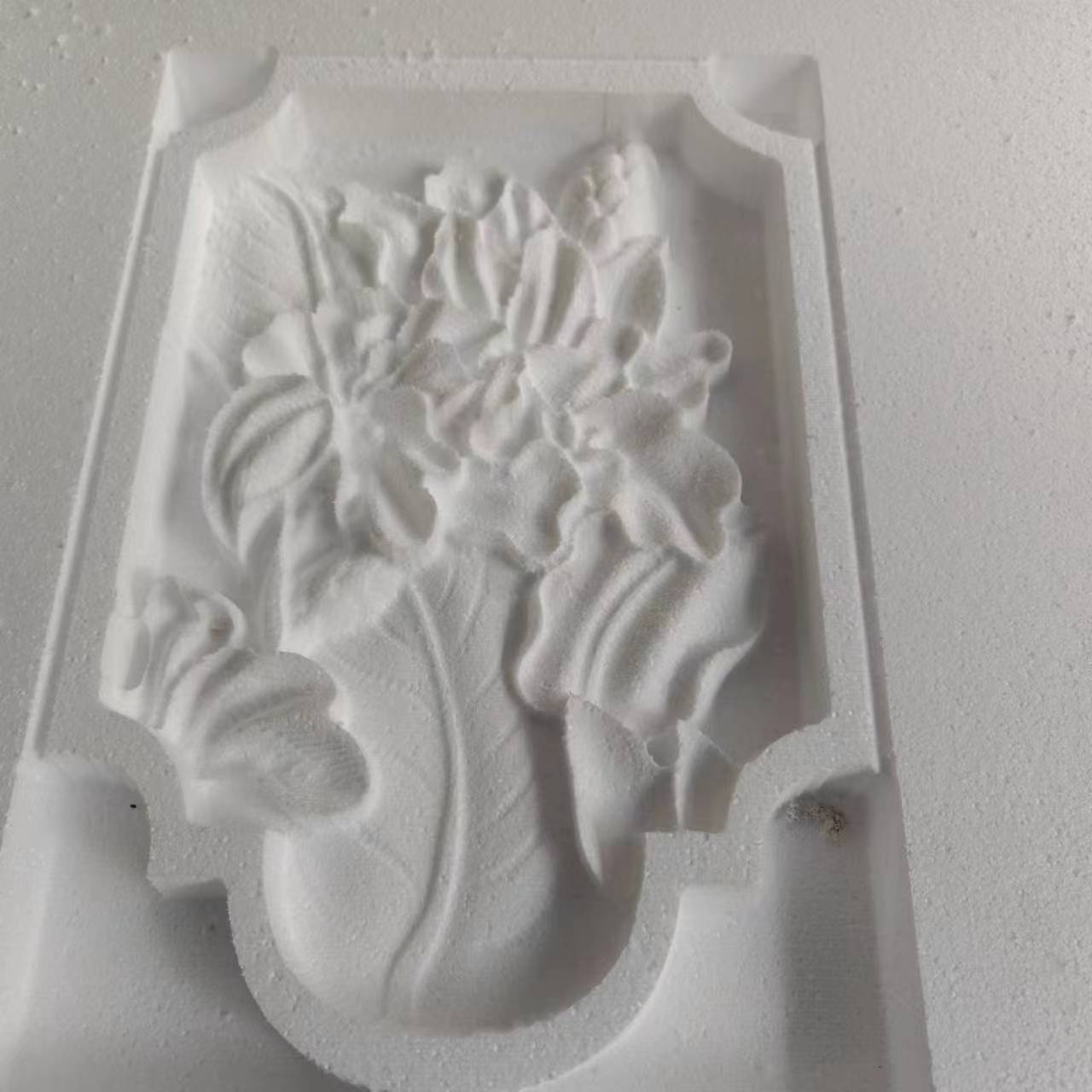 eps外墻裝飾浮雕花的制作方法難度大嗎？