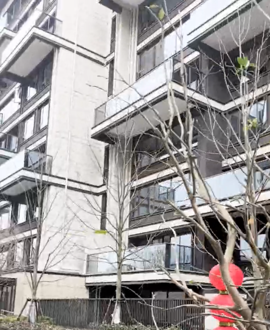 【永宏eps廠家】一線之差！掌握EPS外墻裝飾線條質(zhì)量標準