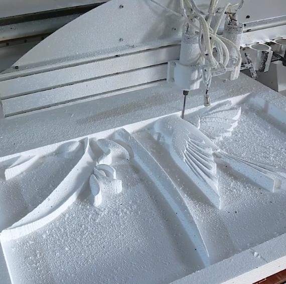 360240307084655256 最近eps線條廠:外墻裝飾行業(yè)的新興力量