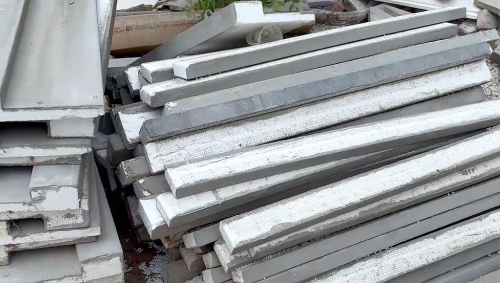 eps廠家：想要美觀又實(shí)惠的外墻裝飾？了解EPS線條的價格一舉兩得！