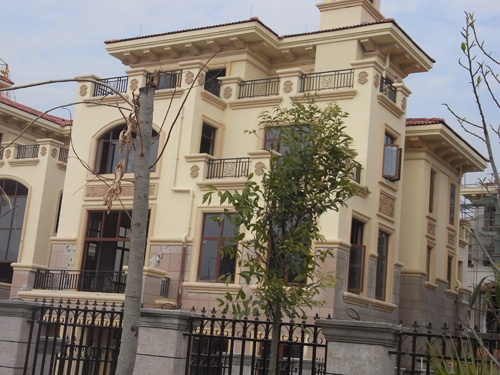 農(nóng)村外墻裝飾：為何多數(shù)人選擇使用EPS構(gòu)件？